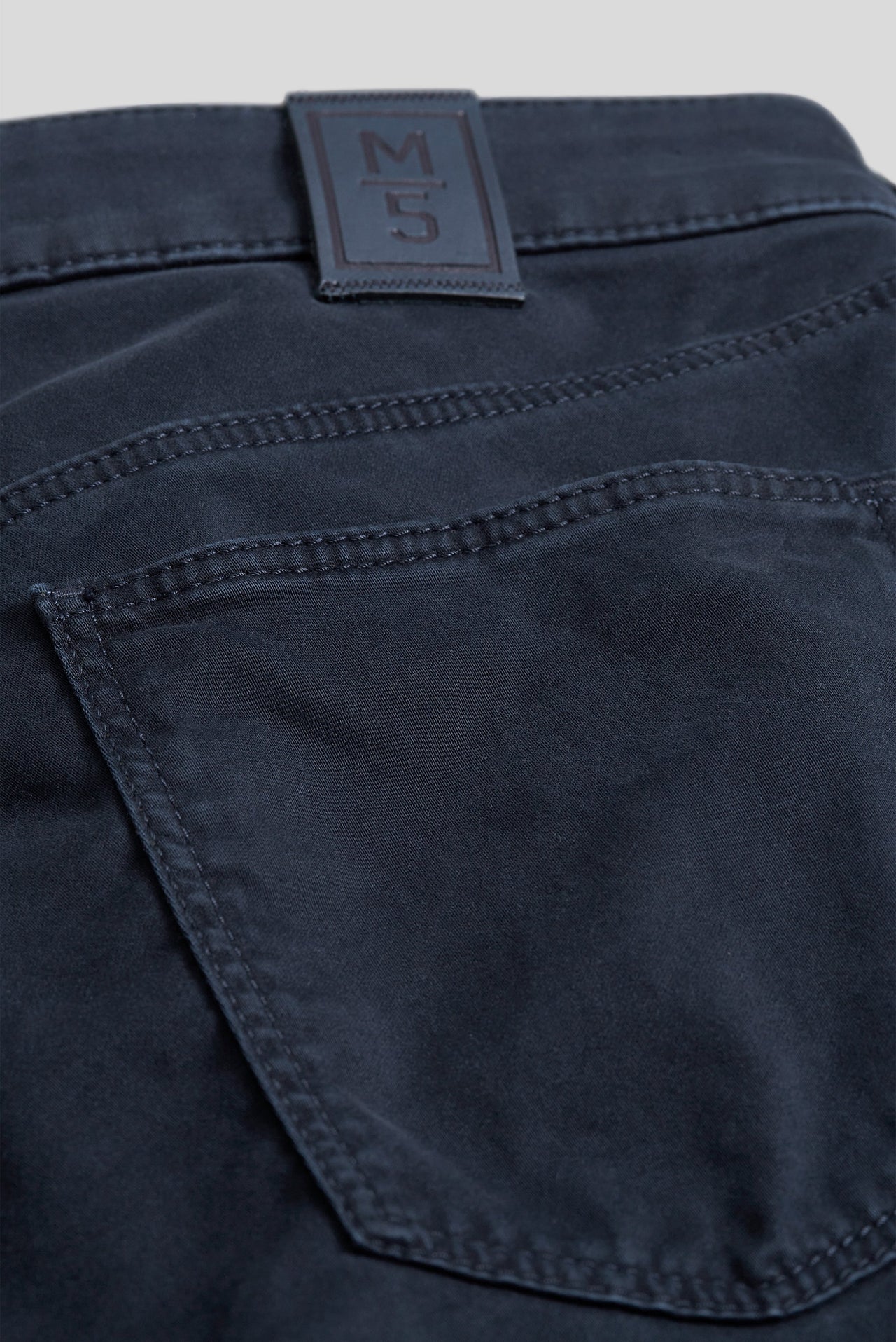 SLIM 9-6106 HIGH PERFORMANCE SATIN